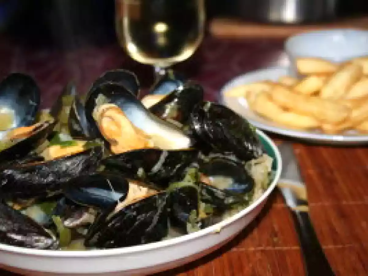 La moules-frites belge .. la seule, la vraie. - photo 2
