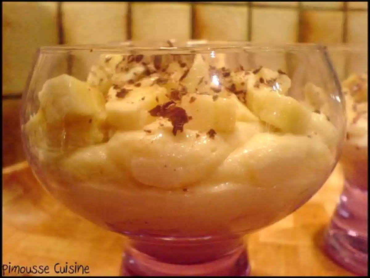 La mousse gourmande à la crème de noix de coco et ses bananes en verrines - photo 2