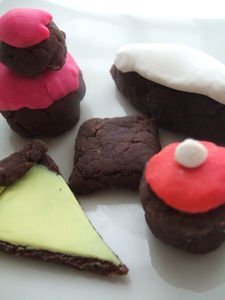 La Pate A Modeler Au Chocolat Recette Ptitchef