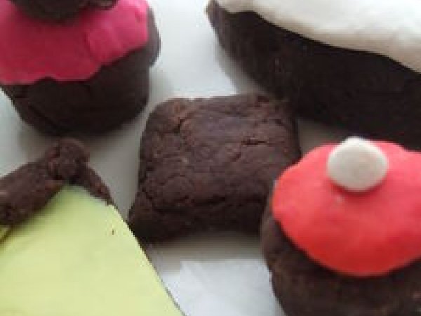 La Pate A Modeler Au Chocolat Recette Ptitchef