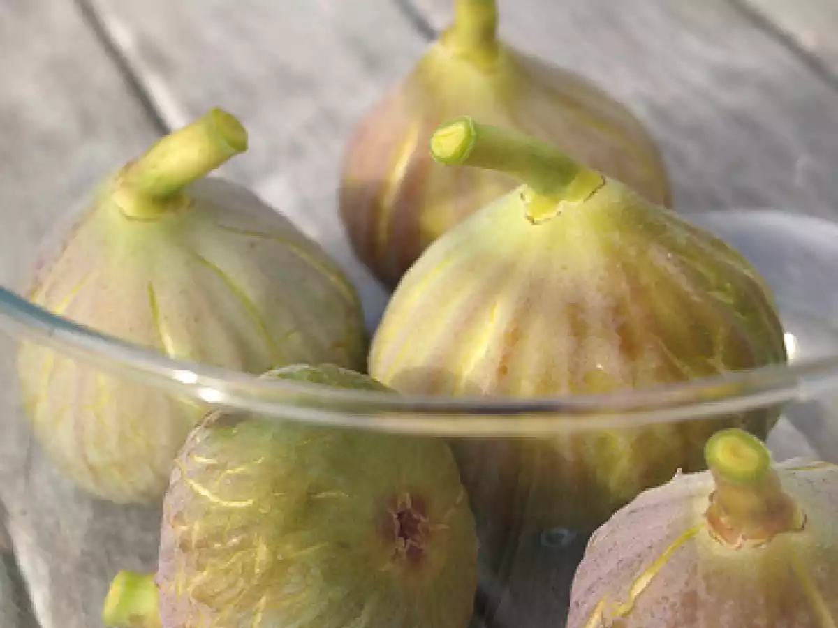 La saison des figues / Saumon figues verveine au four - photo 2