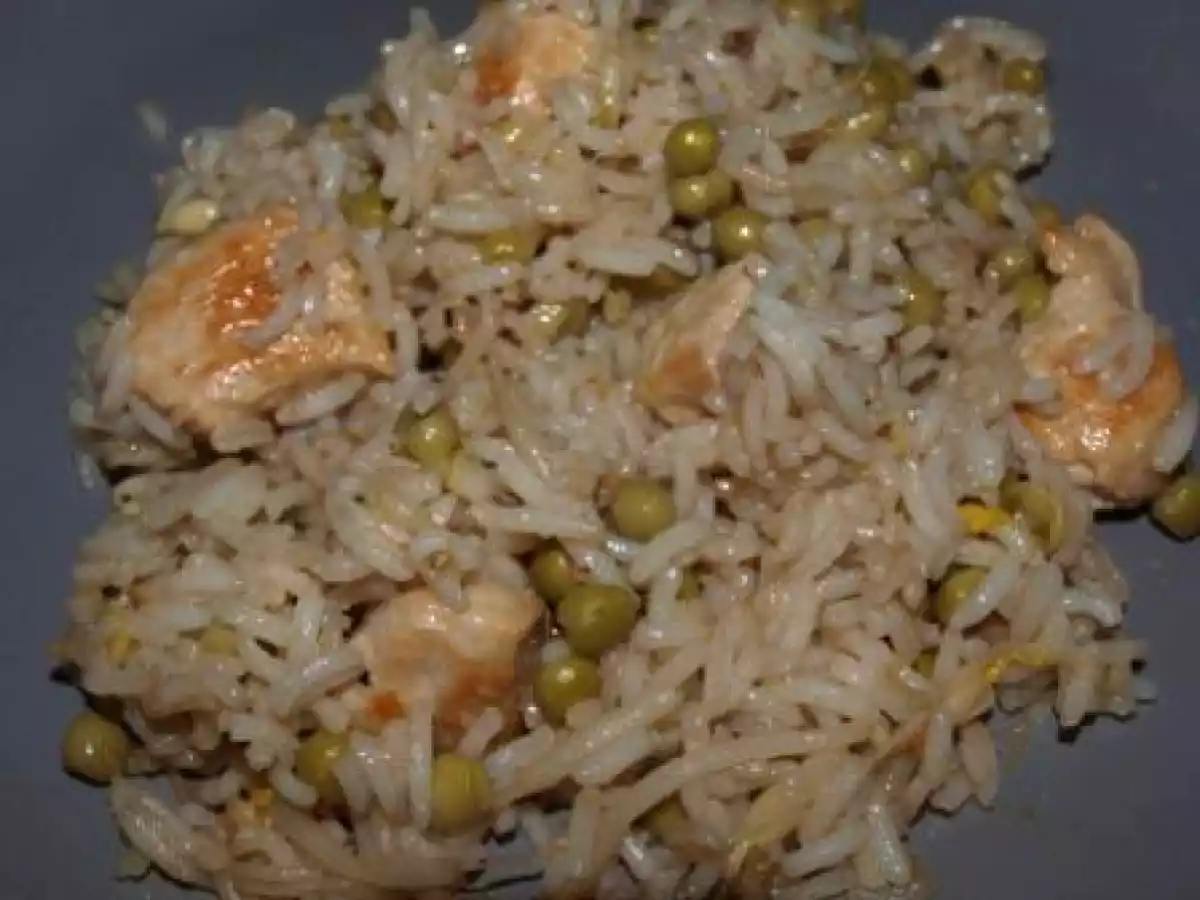 La salade de poulet, riz, soja et petits pois?