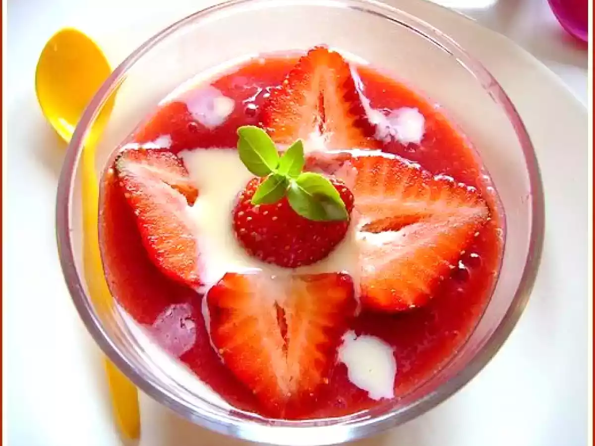 La soupe de fraise de Mamina