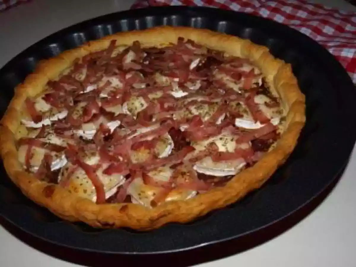 La tarte feuilletée au chèvre et bacon?