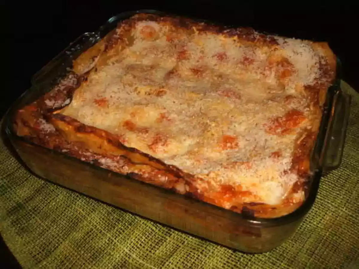 Lasagnes à la bolognaise et à la mozzarella