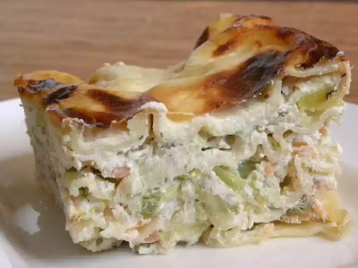 Lasagnes aux poireaux, ricotta et saumon fumé, gratinées à la crème de parmesan - photo 2