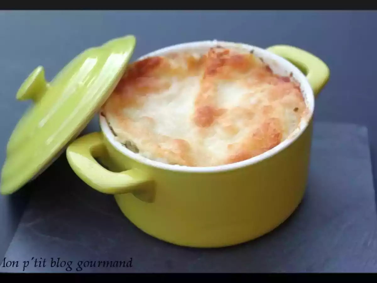 Lasagnes courgette, chèvre et saumon fumé en mini-cocotte