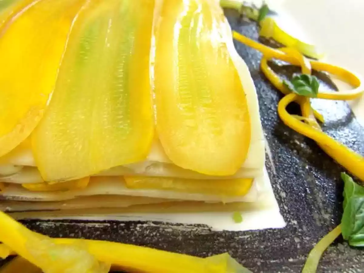 Lasagnes fraîcheur à la courgette jaune, aux tomates confites et fromage aux herbes - photo 4