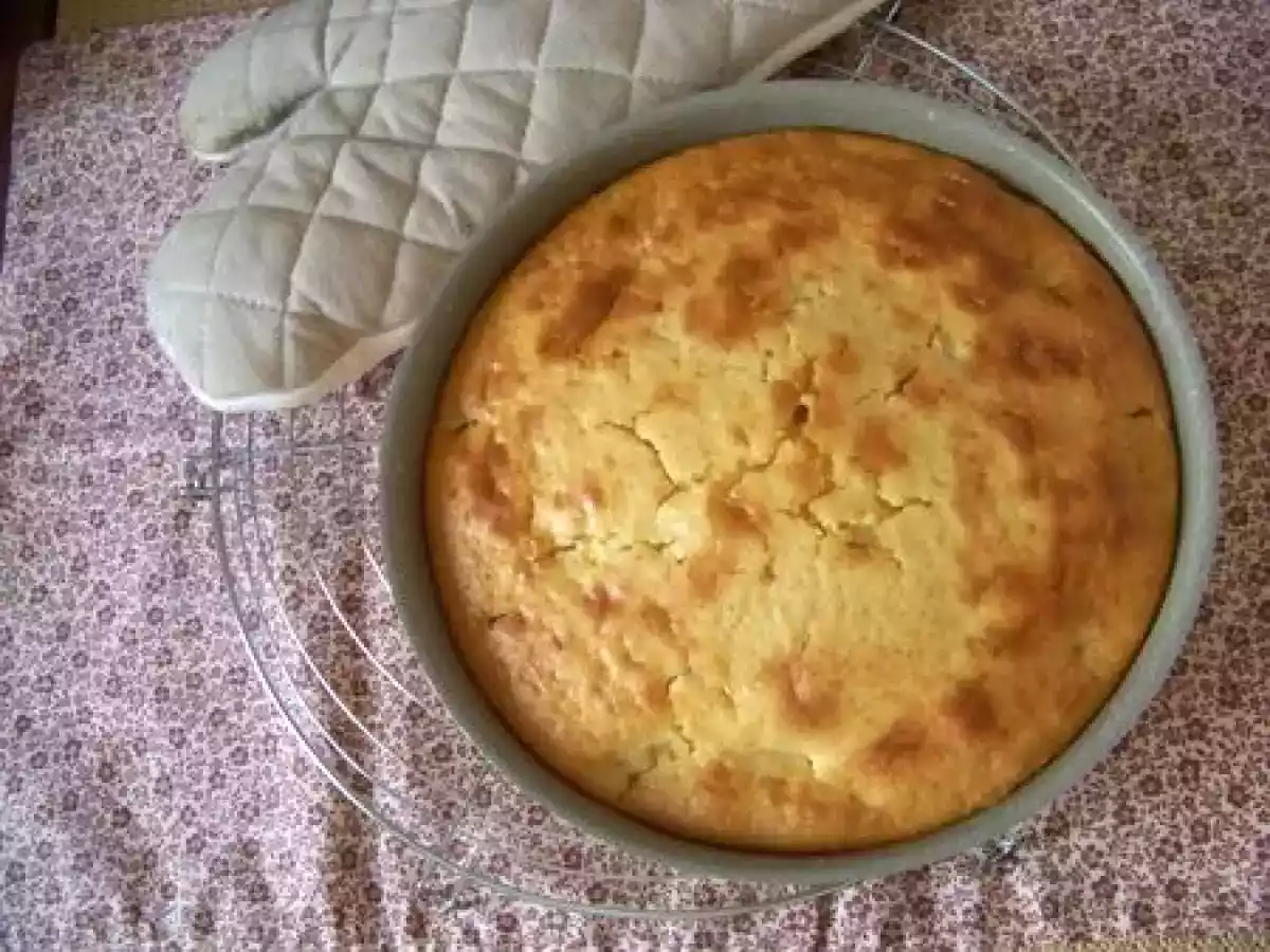 - Layer cake à l'ananas