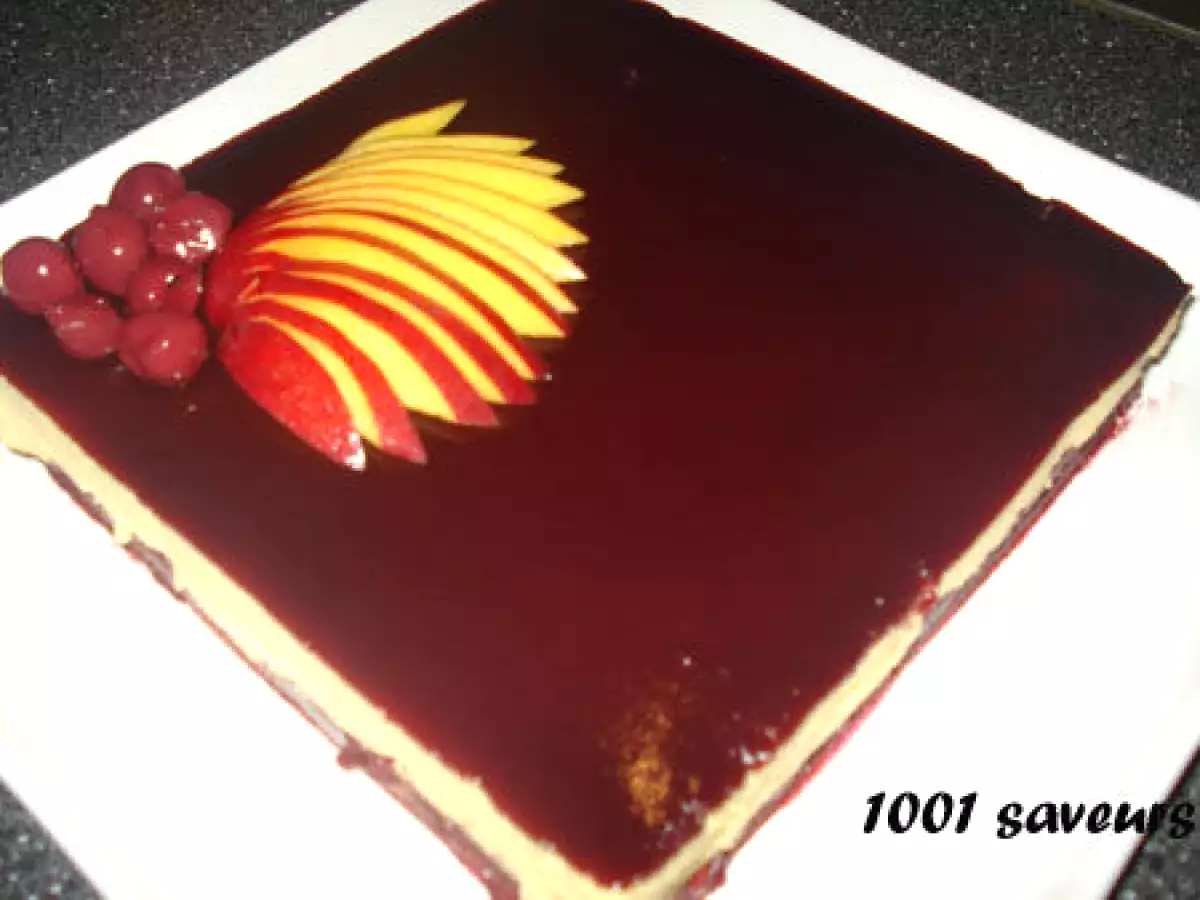 Le Brasil (entremets mangue, passion, griottes et pistache)
