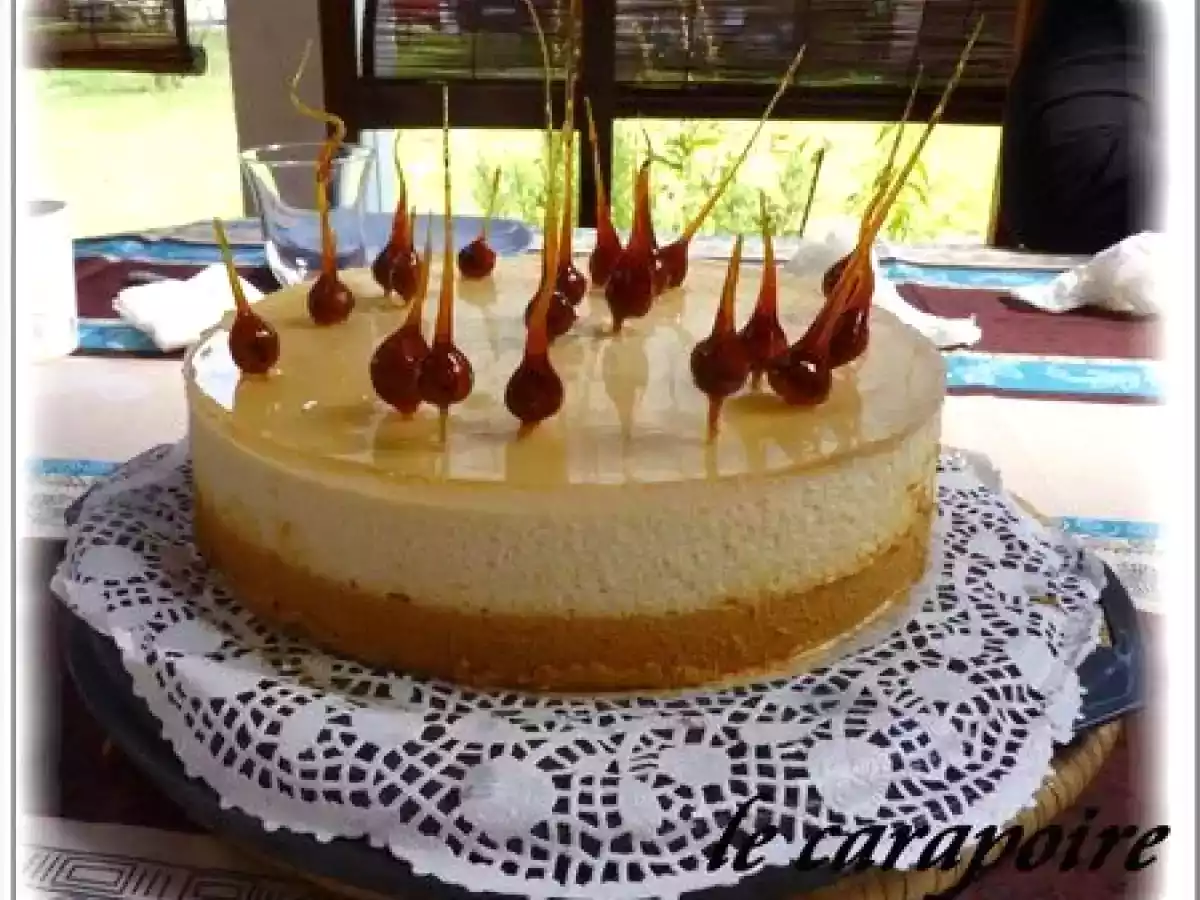 LE CARAPOIRE ( entremet noisettes/poires/caramel )