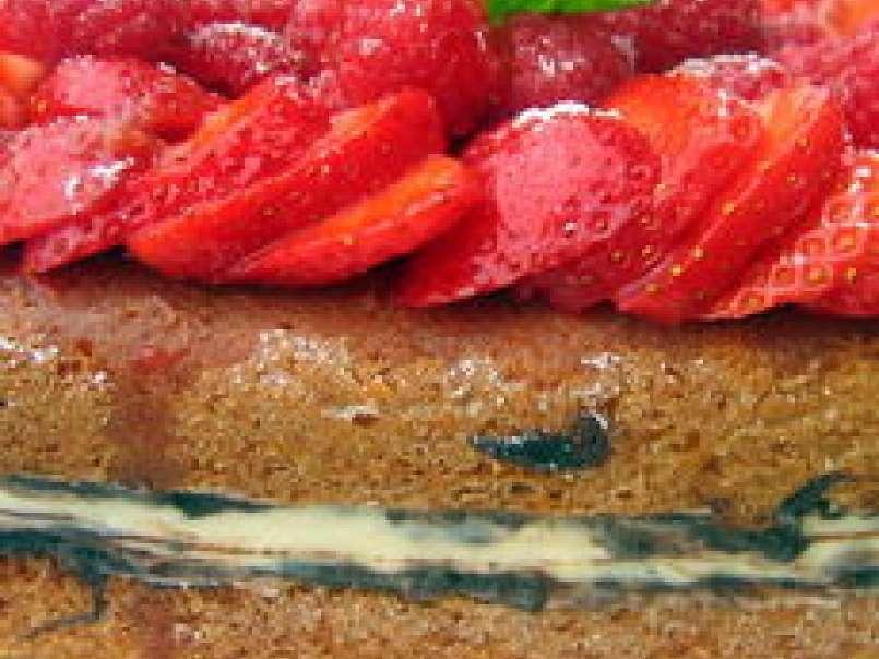 Le gâteau au coco et fruits rouges - photo 4