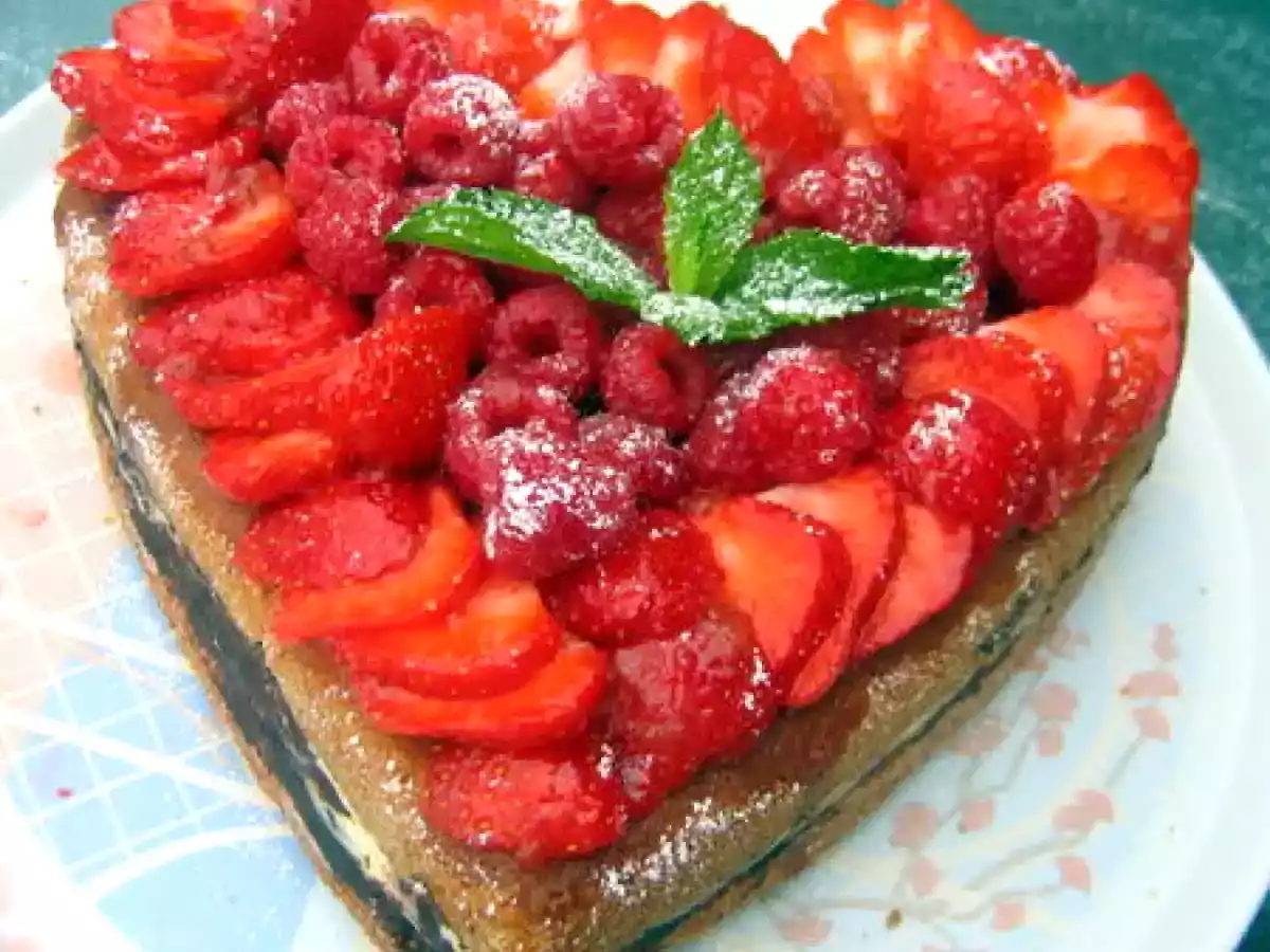 Le gâteau au coco et fruits rouges - photo 5