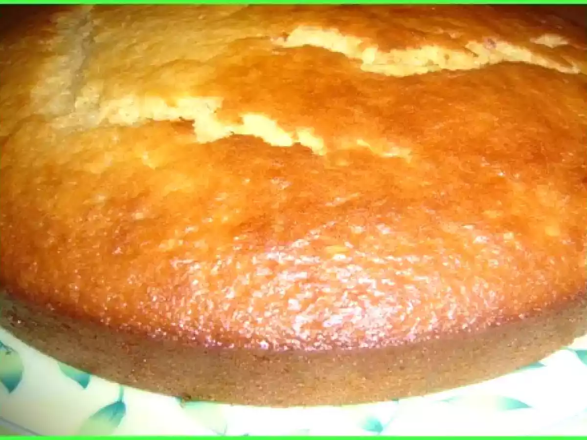 Le gâteau au yaourt de mamie P.