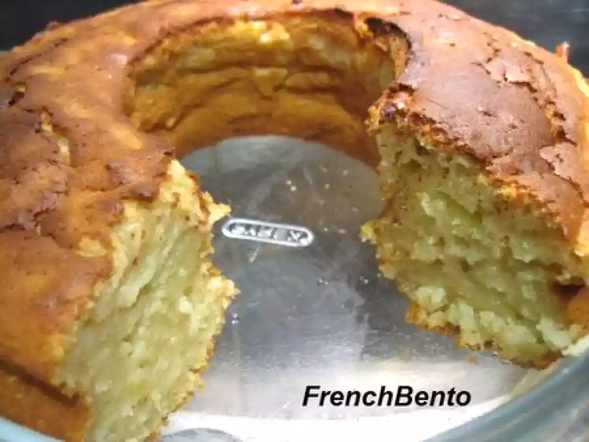 Le gâteau aux petits suisses et aux pommes et bento minute - photo 3
