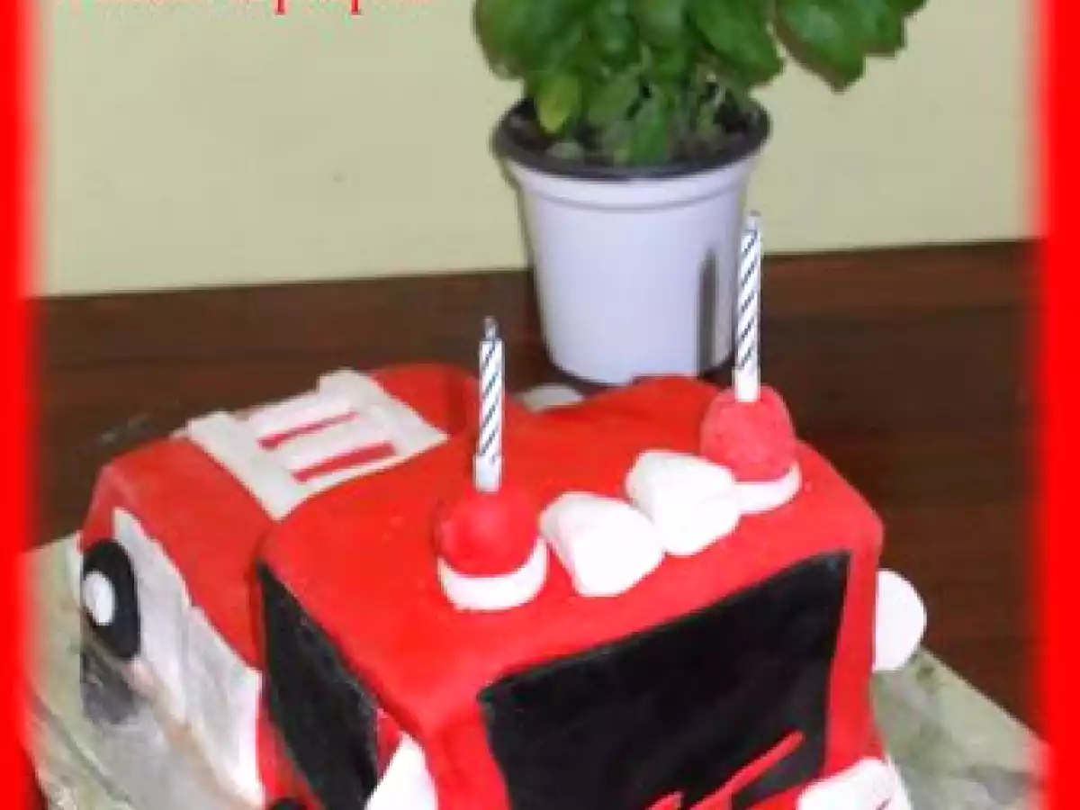 Le gâteau camion de pompiers