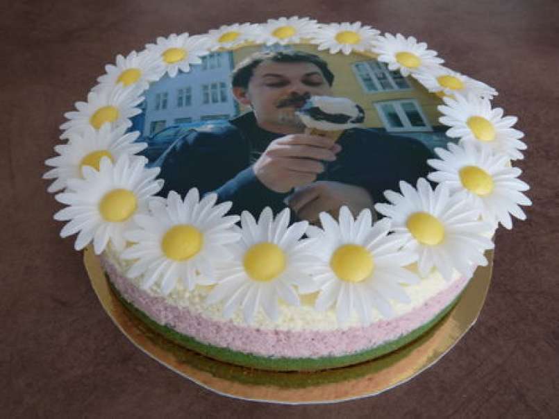 Le gâteau d'anniversaire de Tonton Titou, photo 1