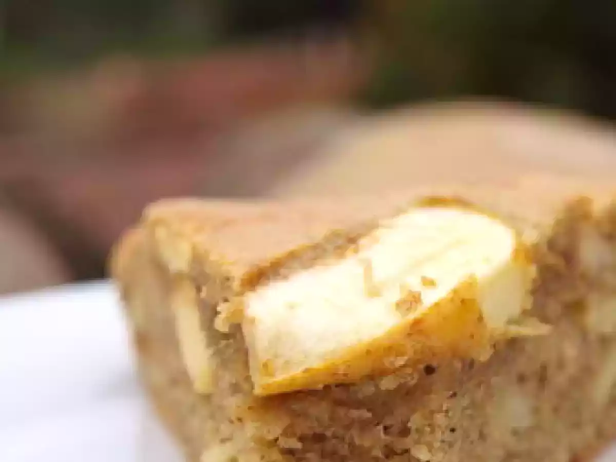 Le gâteau du placard ... pommes/noisettes