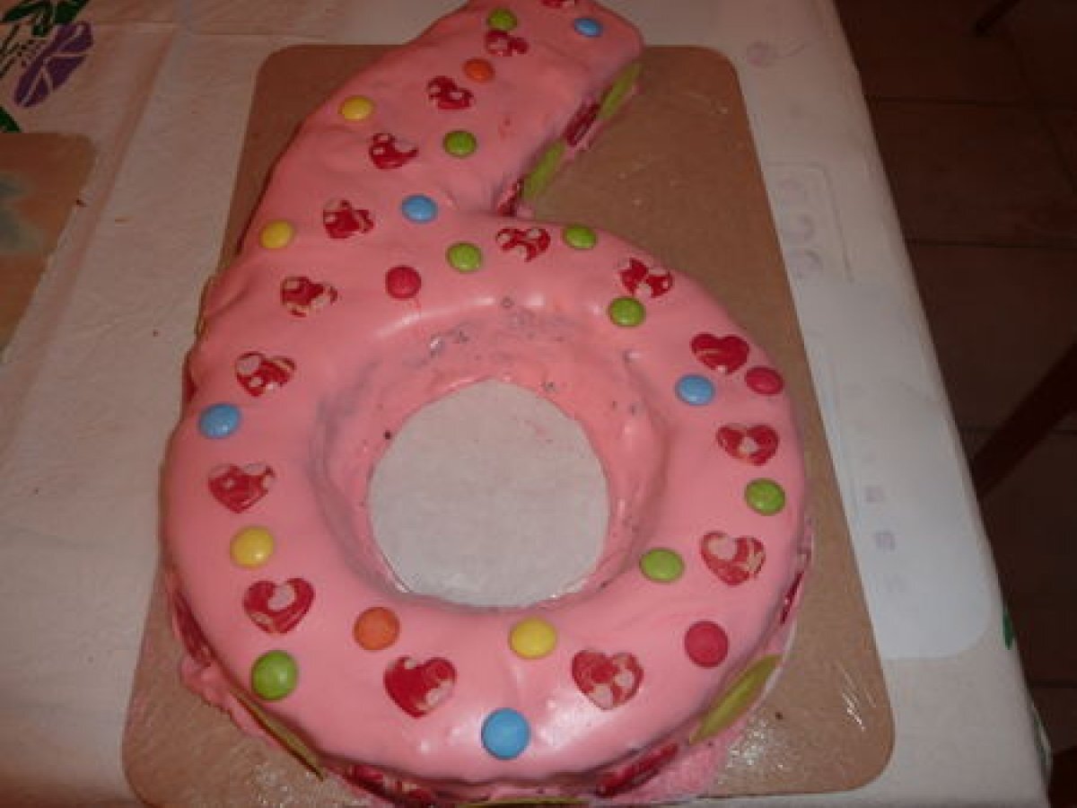 Le Gateau Pour Les 6 Ans De Justine Recette Ptitchef Le Gateau Pour Les 6 Ans De Justine Recette Ptitchef