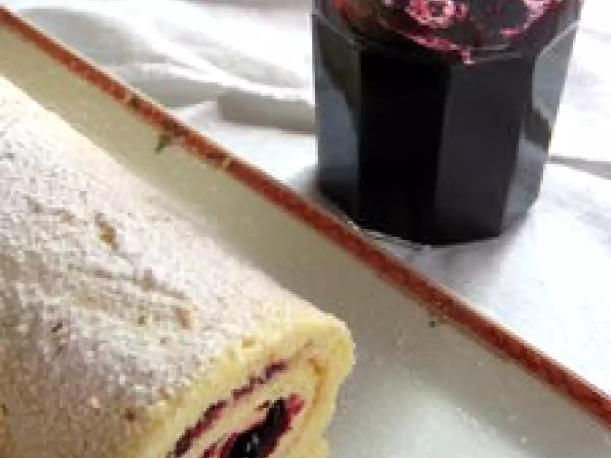 Le gâteau roulé à la mûre - photo 3