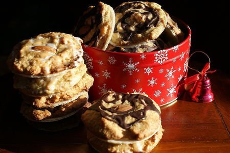 Le Lebkuchen Elise Ou Biscuits Allemand De Noel Un Pur Delice Recette Ptitchef