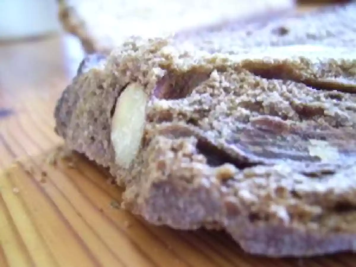 Le pain au levain naturel, au Caro et aux noisettes torréfiées de Claire - photo 3