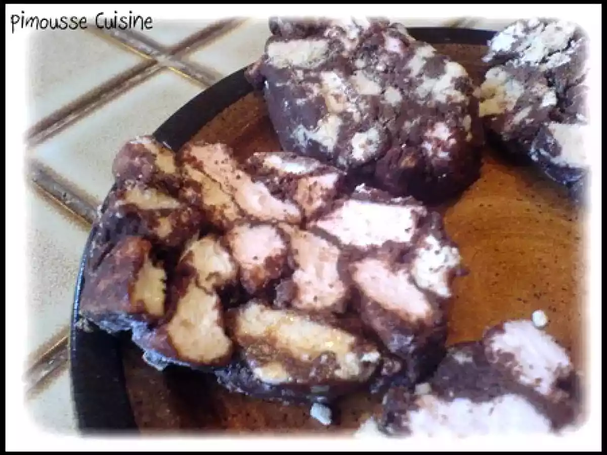 Le saucisson au chocolat guimauve et meringue sans beurre - photo 5