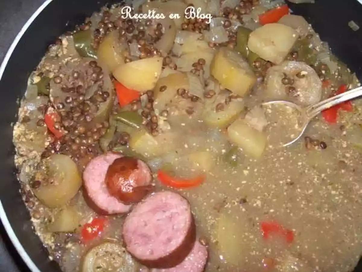 LENTILLES AUX DEUX POIVRONS, COURGETTES ET SAUCISSE DE MORTEAU - photo 3