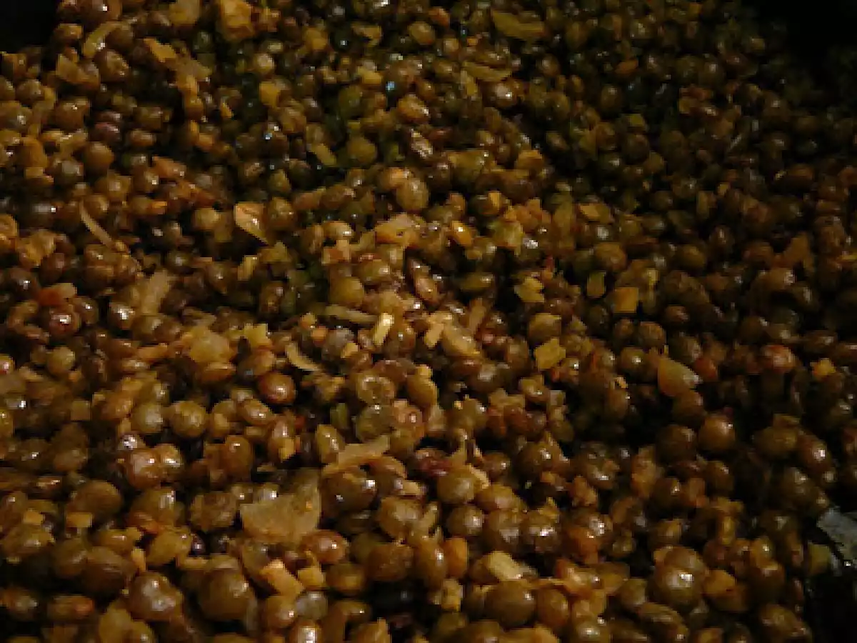 Lentilles vertes au goda massala