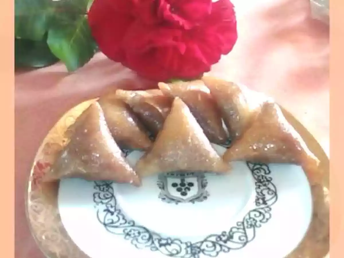 LES BRIWATS AUX AMANDES... QUEL DELICE !