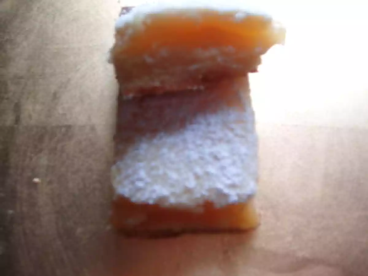 Les célébres carrés au citron des délices d'Héléne