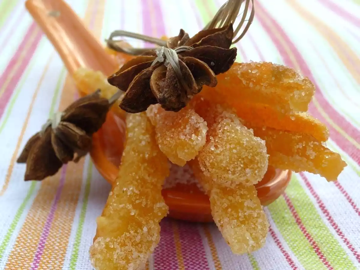 Les écorces d'oranges confites