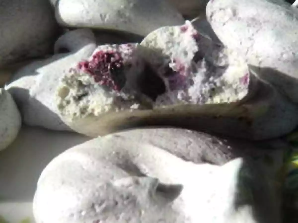 Les meringues trois parfums, myrtille, pistache/pignon, chocolat - photo 3