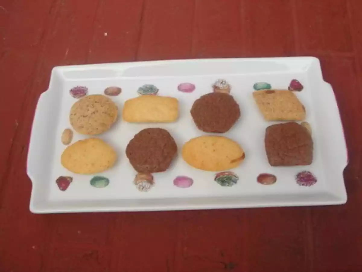 Les Mignardises noisettes, coco, amandes et pralinoises ! - photo 2