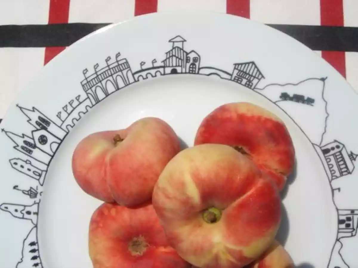 Les pêches sautées aux macarons ADAM - photo 2