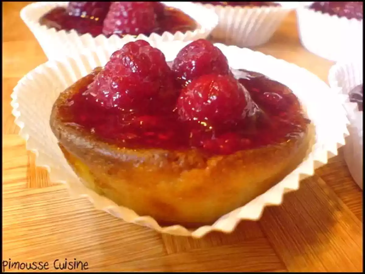 Les tartelette de flan à la mousse de noix de coco et à la framboise - photo 3