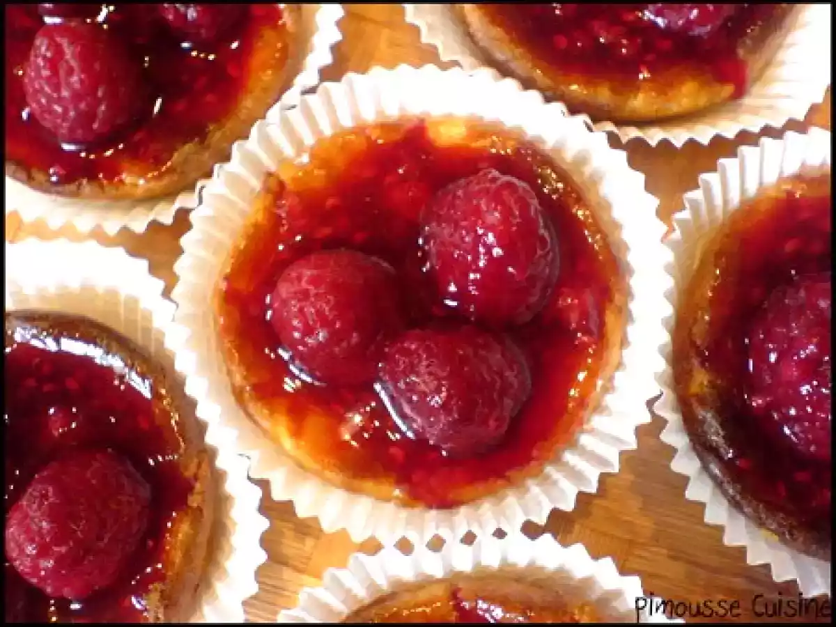 Les tartelette de flan à la mousse de noix de coco et à la framboise - photo 6
