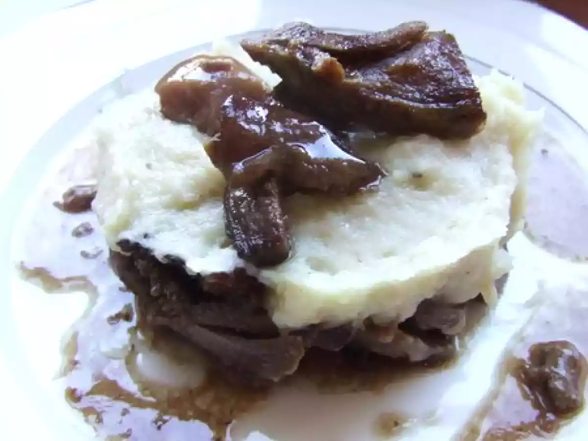 Lièvre et cèpes confits, purée au panais & topinambour