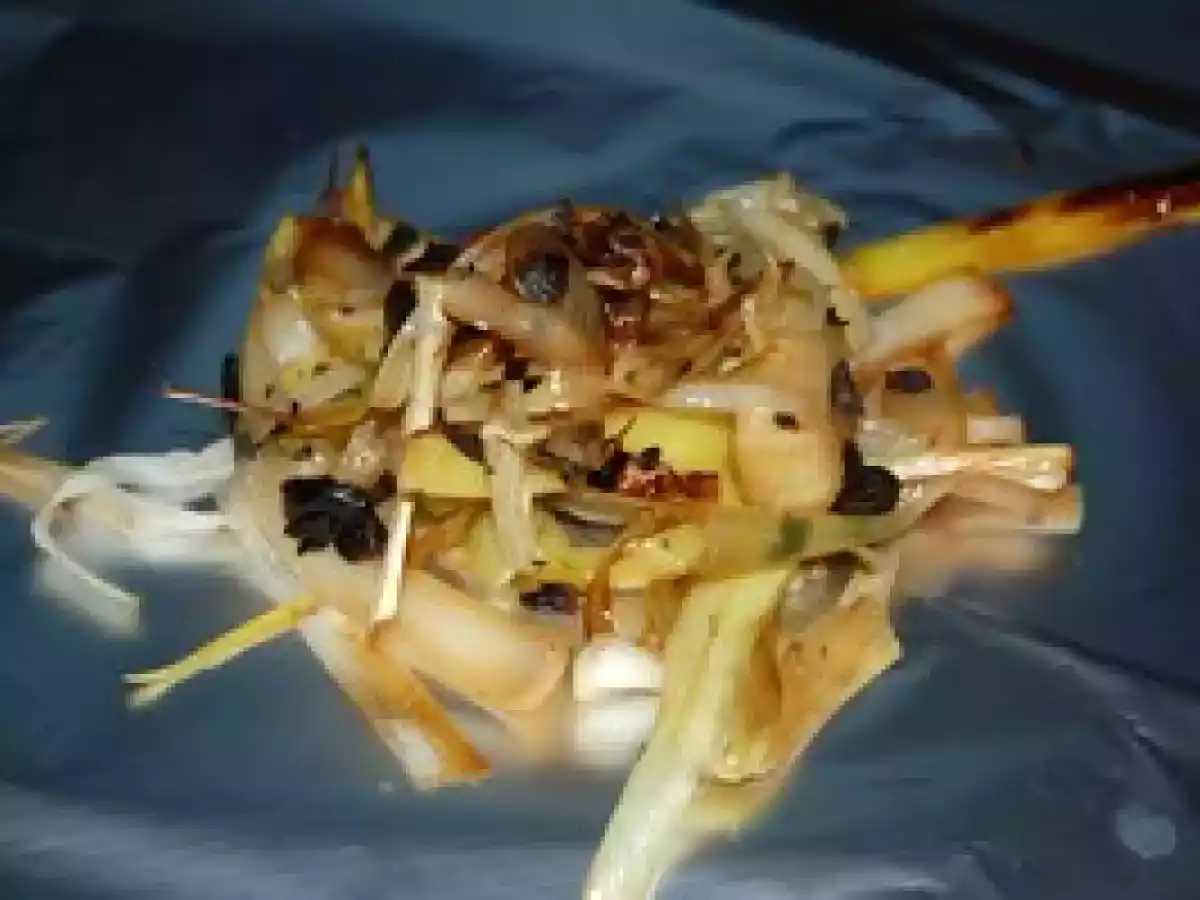 Limandes sur lit de poireaux aux olives (en papillotte) - photo 4