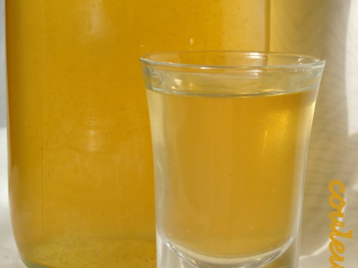 Recette de liqueur de coings maison à découvrir