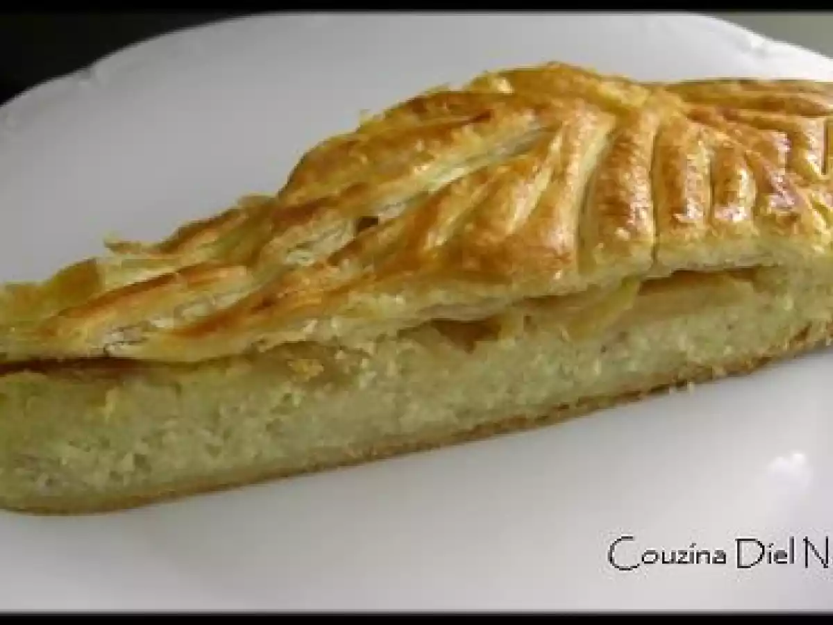 Ma Galette des Rois aux Pommes Caramelisees et a la Feve de Tonka - photo 3