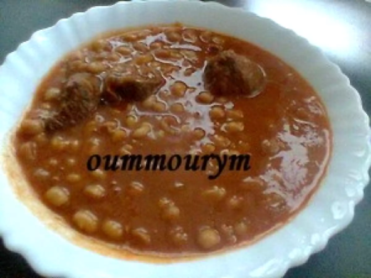 Ma loubia (haricots blancs à la sauce tomate) - photo 3