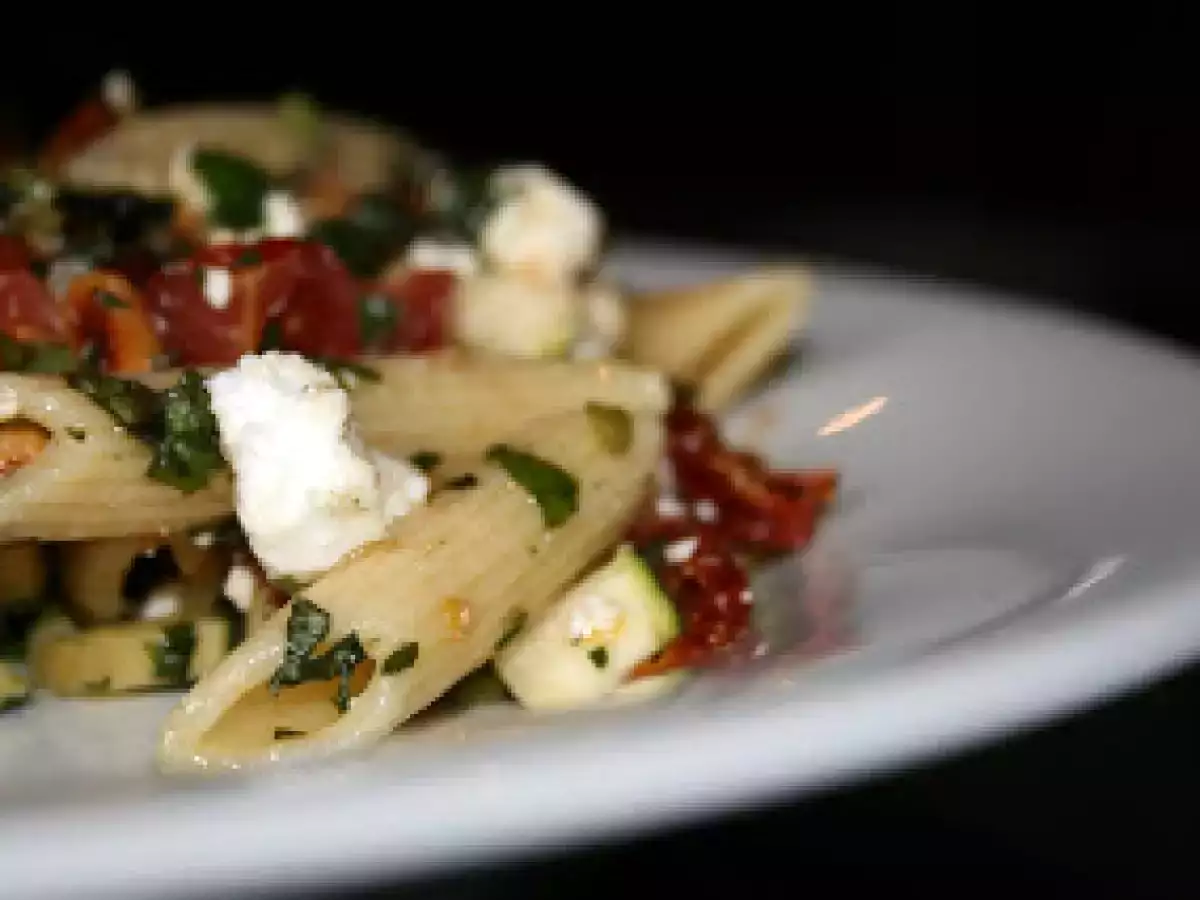 MA SALADE DE PATE A TOMBER !!!!! - photo 2