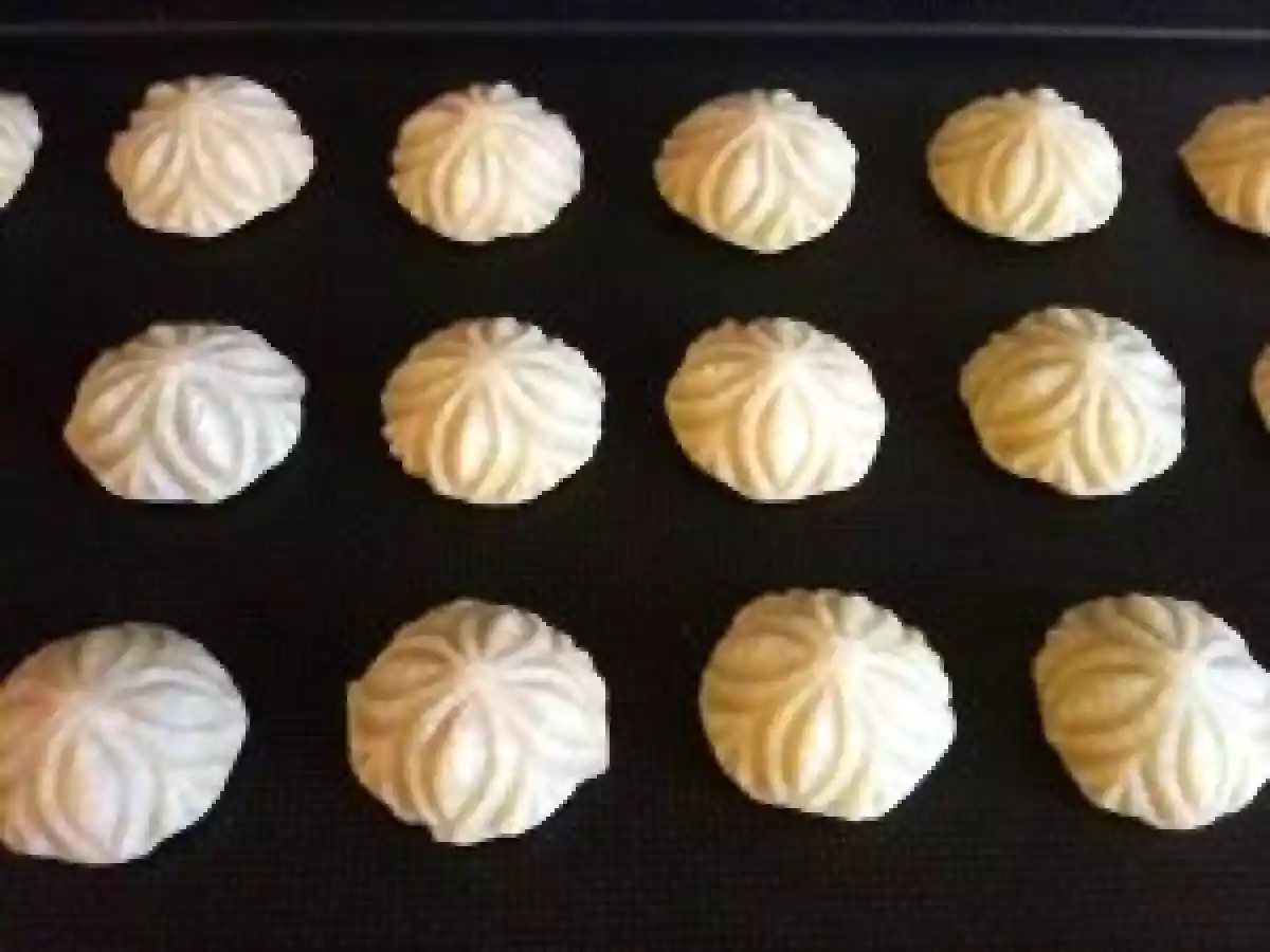 Maâmouls aux dattes à la fleur d'oranger (Liban)