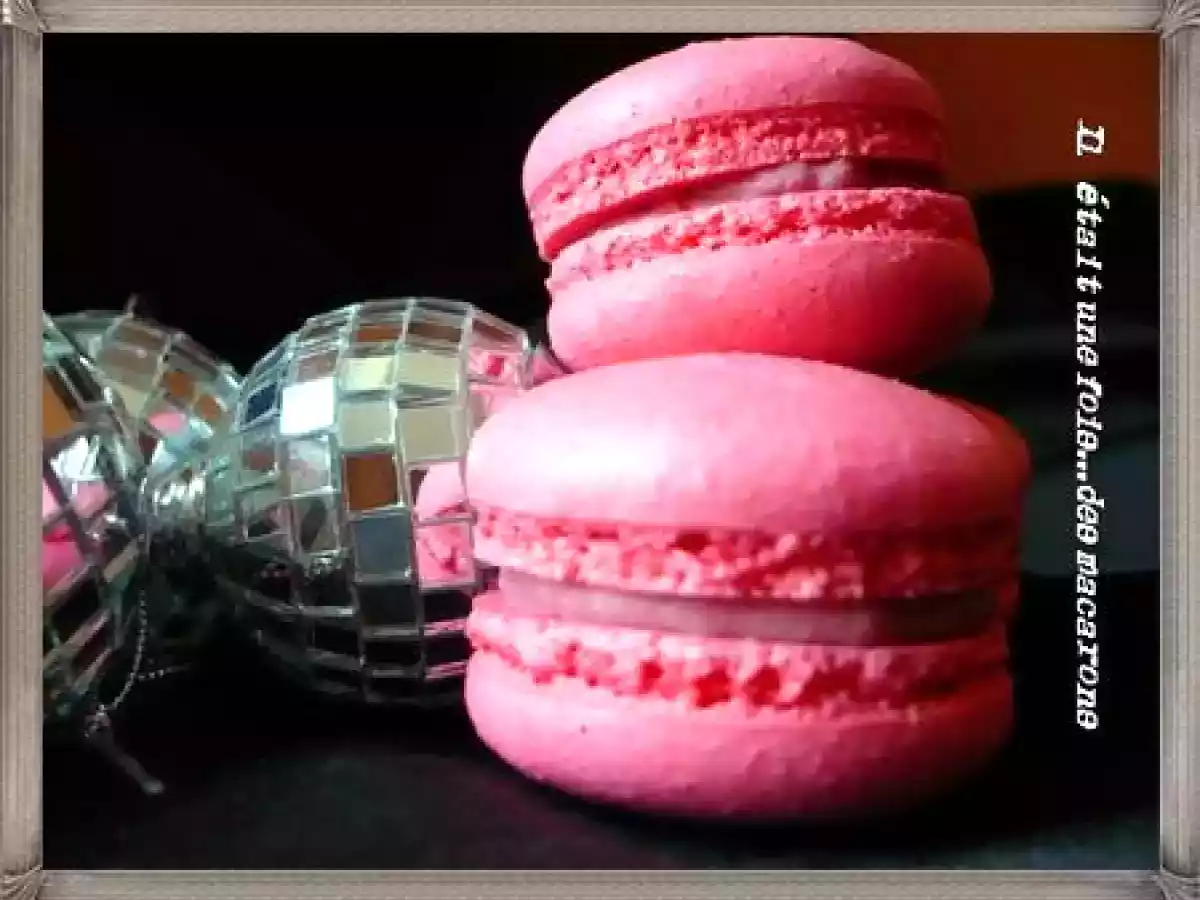 MACARON A LA FRAMBOISE