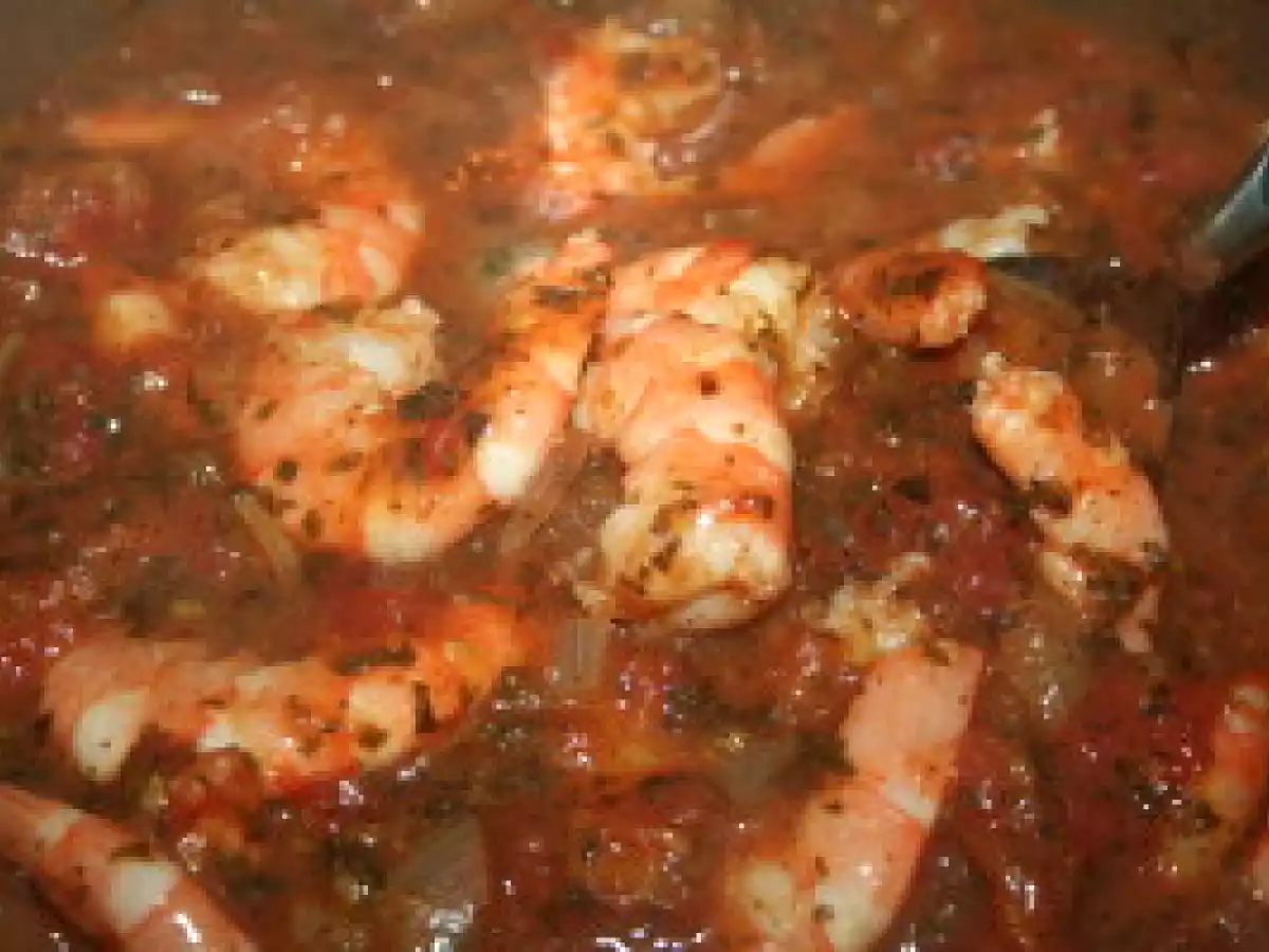 Macaroni aux scampis, sauce tomates fraîches - photo 2