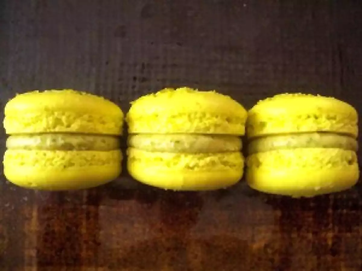 Macarons A La Pistache, Sans Pâte de Pistaches - photo 2