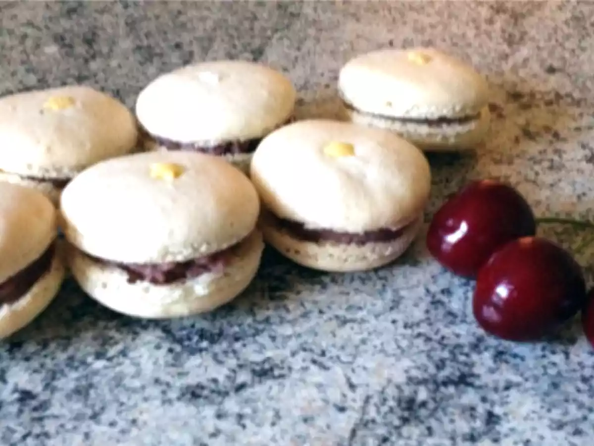 Macarons Chocolat blanc et Cerise