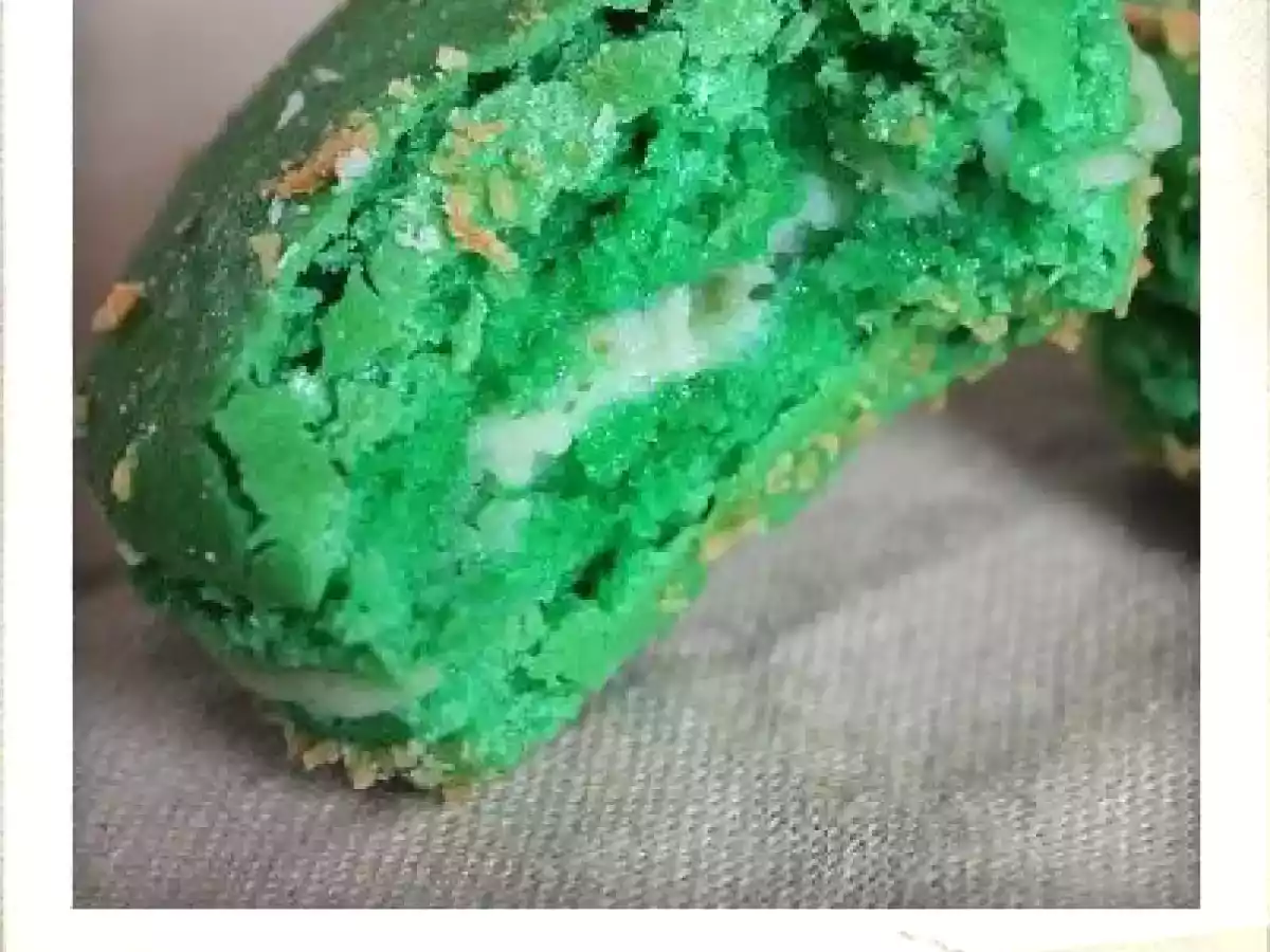 Macarons coco-citron vert