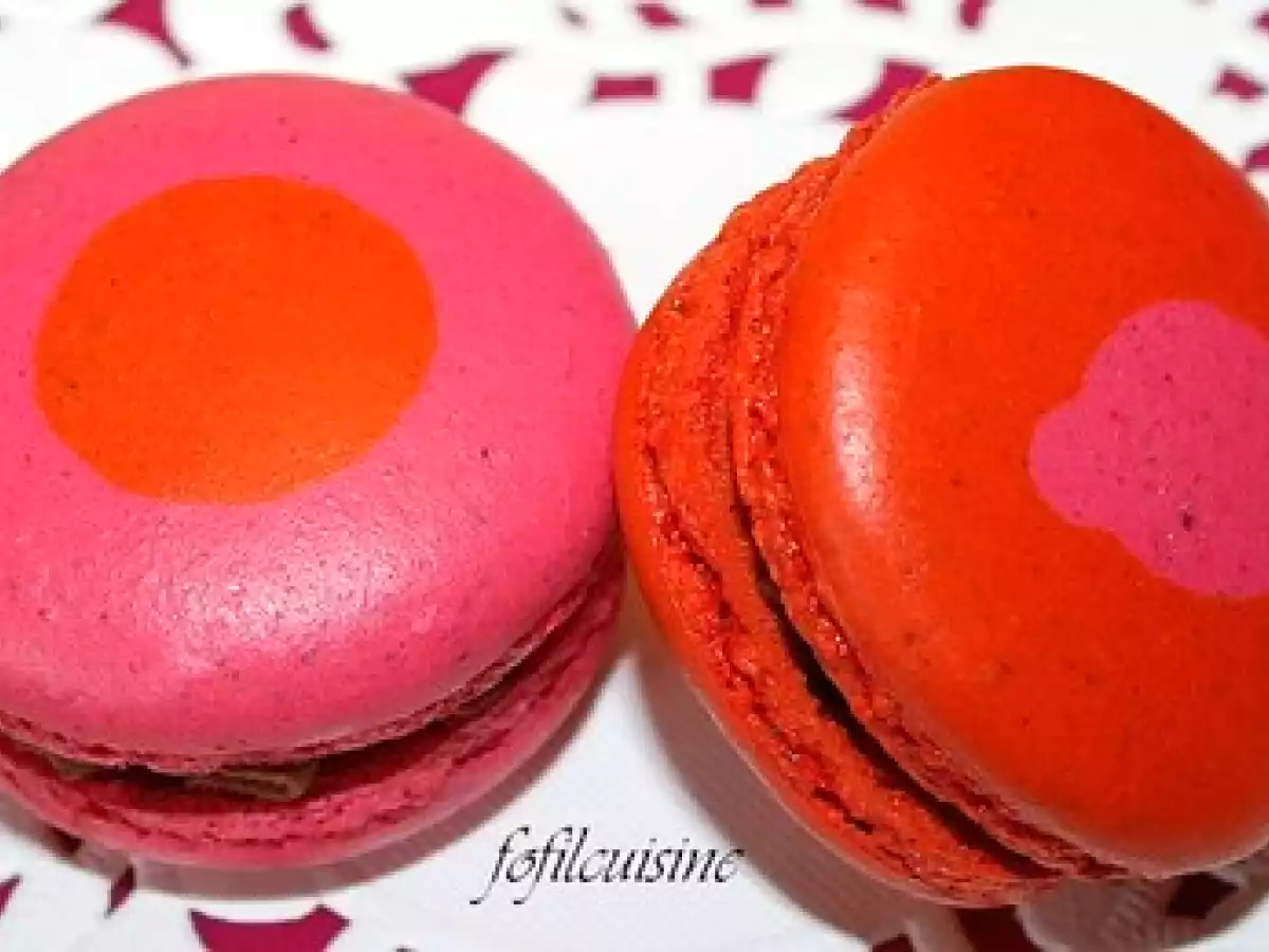 MACARONS: coques noisettes et noisettes/orange. - photo 7